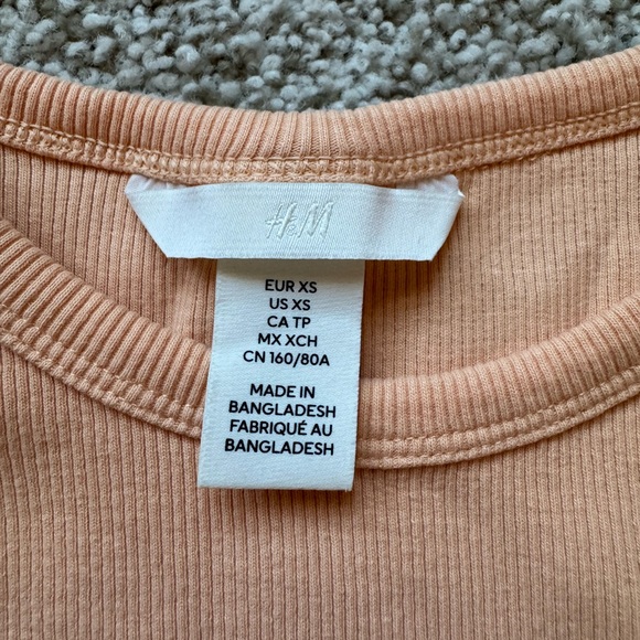 H&M Tank Top - Picture 3 of 4